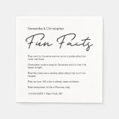 Moderne Script Fun Fakten Maßgeschneiderte Hochzei Serviette (Vorderseite)