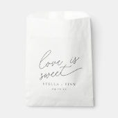 Moderne Script-Liebe ist süße Hochzeit Geschenktütchen (Vorderseite)