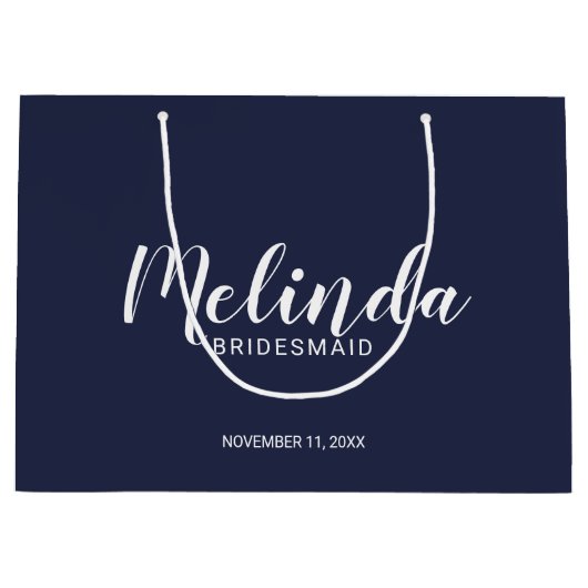 Moderne Script Navy Blue Personalisiert Bridesmaie Große Geschenktüte (Vorderseite)