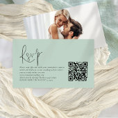 Moderne Script QR Code Foto Sage Wedding RSVP Card Begleitkarte