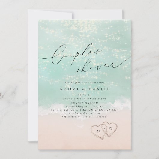 Moderne Script Sand Hearts Beach Paare Dusche Einladung (Vorderseite)
