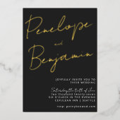 Moderne Script Schwarz-weiß Gold Hochzeit Folieneinladung (Vorderseite)