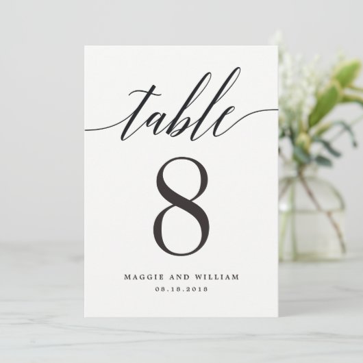 Moderne Script-Tischnummer Einladung (Stehend Vorderseite)