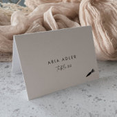 Moderne Script Veggie Menu Option Platzkarten Tischnummer