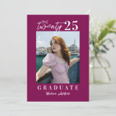 Moderne Script Wine Foto Graduation Party Einladung (Stehend Vorderseite)