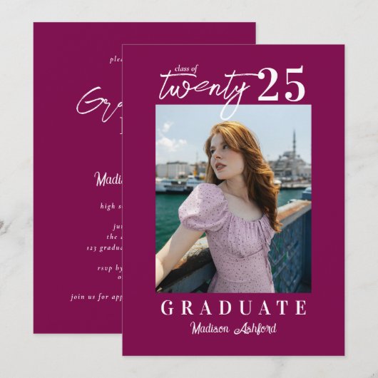 Moderne Script Wine Foto Graduation Party Einladung (Vorne/Hinten)