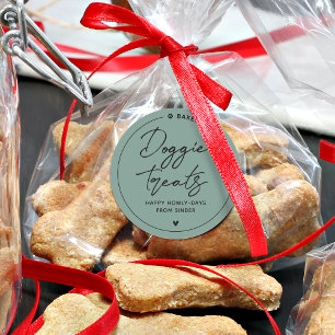 Moderne selbstgemachte Hundeleckerlis Runder Aufkleber