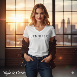 Moderne SHE inspirierte personalisierte T-Shirts f