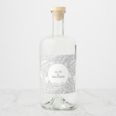 Moderne Silber Gray Graphic Floral Botanical Alkoholflaschenetikett (Vorderseite)