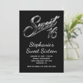 Moderne silberne schwarze Chrom Sweet 16 Einladung (Stehend Vorderseite)