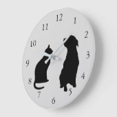 Moderne Silhouetten von Hunden mit grauem Hintergr Große Wanduhr (Winkel)