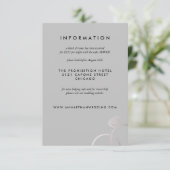 Moderne Silver Rings Gray Wedding Information Card Begleitkarte (Stehend Vorderseite)