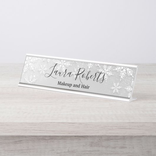 Moderne Silver Winter Schneeflocken Schreibtischnamensplakette (Vorderseite )