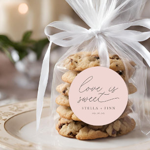 Moderne Skript Liebeshochzeit ist süß Runder Aufkleber