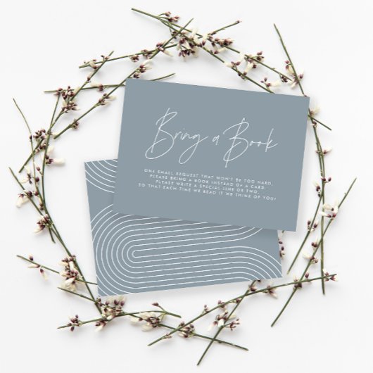 Moderne Skripte staubblaue Babydusche bringen Buch Mitteilungskarte