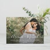 Moderne Skriptnamen Custom Foto Wedding Einladung (Stehend Vorderseite)