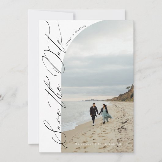 Moderne Skripttypografie | QR-Code Foto mit halbem Save The Date (Vorderseite)