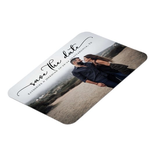 Moderne SkriptWedding Save the Date Magnet (Linke Seite)