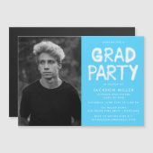 Moderne Sky Blue Spray Paint Foto Graduation Party Magneteinladung (Vorne/Hinten)