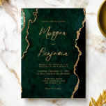 Moderne Smarald Green Agate Script Wedding Einladung<br><div class="desc">Diese elegante Hochzeitseinladung zeigt ein Hintergrundbild des smaragdgrünen Aquarelles,  bestickt mit Imitaten goldenen Glitzer. Der anpassbare Text kombiniert goldfarbene moderne Handschrift,  Copperplate und kursiven Schriftart. Die Rückseite ist mit einem smaragdgrünen und goldgelben Agate Design abgestimmt.</div>