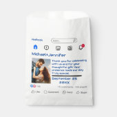 Moderne Social Media Custom Message Wedding Geschenktütchen (Vorderseite)