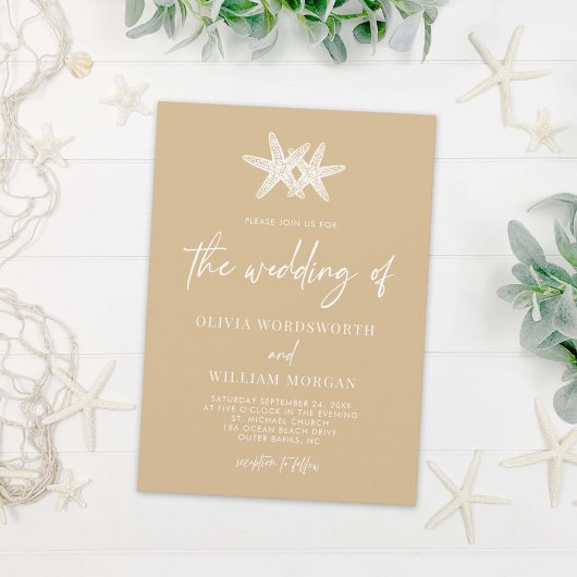 Moderne Starfish Beach Sand Beige Script Hochzeit Einladung