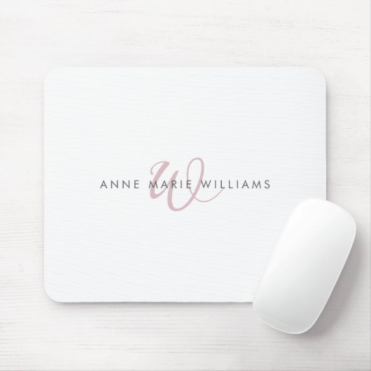 Moderne Staub-Lila-Script-Monogramm Mousepad (Mit Mouse)