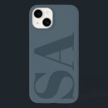Moderne staubblaue erste minimalistische zeitgenös Case-Mate iPhone 14 hülle<br><div class="desc">Moderne staubblaue Initial Monogramm minimale zeitgemäße Handy Gehäuse Design.</div>