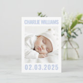 Moderne staubblaue Fotos Ankündigung (Stehend Vorderseite)