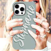 Moderne Staubige Salbei-Minimal-Schrift-Name Case-Mate iPhone Hülle