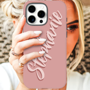 Moderne Staubrosa Minimale Schrift Name iPhone 16 Pro Max Hülle