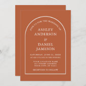 Moderne, stilvolle Arch Burnt Orange Wedding Einladung (Vorne/Hinten)