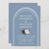 Moderne stilvolle Arch Wedding Dusty Blue Pink Flo Einladung (Vorne/Hinten)