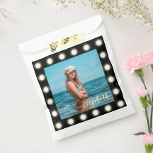 Moderne, stilvolle, einzigartige Schwarz-Quadrat-F