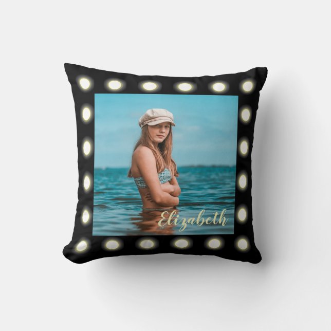 Moderne, stilvolle, einzigartige Schwarz-Quadrat-F Kissen (Vorderseite)