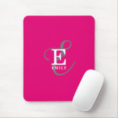Moderne, stilvolle Monogram Typografie Hot Pink Mousepad (Mit Mouse)