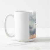 Moderne Streetwear-Grafikdesign Kaffeetasse (Links)