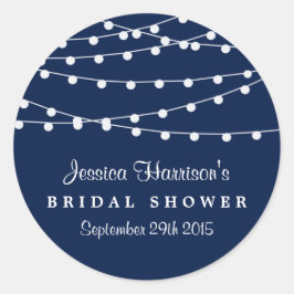 Moderne Streichleuchten auf blauem Navy-Brautparty Runder Aufkleber