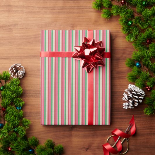 Moderne Streifen Geschenkpapier Pink Rot Grün Crem (Feiertagsgeschenk)