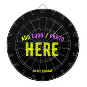 MODERNE, STYLISCH ZOLLBARE, SCHWARZE VERIFIZIERTE  DARTSCHEIBE (vorne)