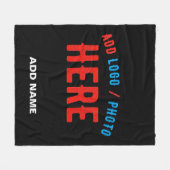 MODERNE, STYLISCH ZOLLBARE, SCHWARZE VERIFIZIERTE  FLEECEDECKE (Vorderseite (Horizontal))