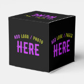 MODERNE, STYLISCH ZOLLBARE, SCHWARZE VERIFIZIERTE GESCHENKSCHACHTEL (Rückseite)