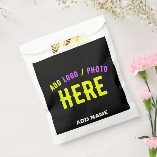 MODERNE, STYLISCH ZOLLBARE, SCHWARZE VERIFIZIERTE  GESCHENKTÜTCHEN (Versiegelt)