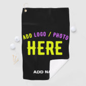 MODERNE, STYLISCH ZOLLBARE, SCHWARZE VERIFIZIERTE  GOLFHANDTUCH (Insitu)