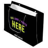 MODERNE, STYLISCH ZOLLBARE, SCHWARZE VERIFIZIERTE  GROßE GESCHENKTÜTE (Vorderseite Schrägansicht)