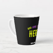 MODERNE, STYLISCH ZOLLBARE, SCHWARZE VERIFIZIERTE MILCHTASSE (Linke Ecke)