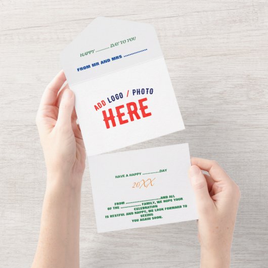 MODERNE, STYLISCH ZOLLBARE WEISSE, ÜBERPRÜFT MARKI ALL IN ONE EINLADUNG (Abreißen)