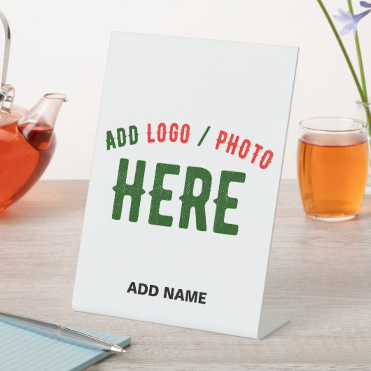 MODERNE, STYLISCH ZOLLBARE WEISSE, ÜBERPRÜFT MARKI SOCKELSCHILD (In Situ)