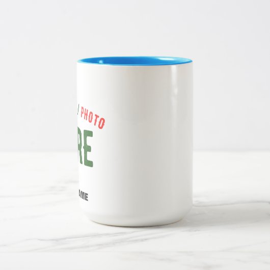 MODERNE, STYLISCH ZOLLBARE WEISSE, ÜBERPRÜFT MARKI ZWEIFARBIGE TASSE (Mittel)