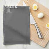 Moderne, stylische dunkelgraue Monogramm und Name Geschirrtuch (Viertel Falte)